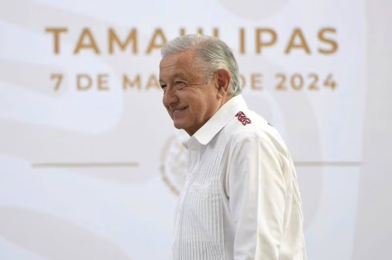 AMLO manda ‘recadito’ a Xóchitl: ‘Malos mexicanos intentarán entregar el petróleo’